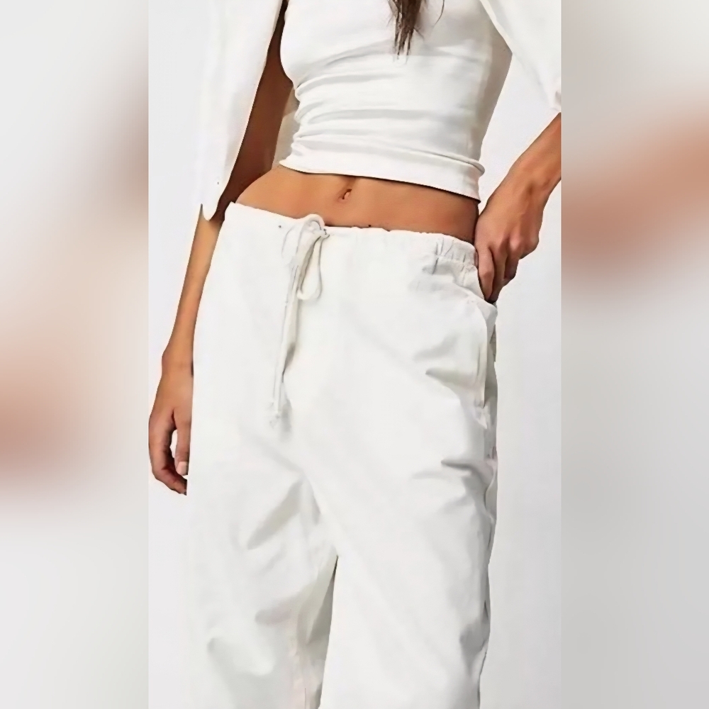 NWOT Free People New Light Parachute Pants Ivory (See Minor Spot Last Image) - Picture 1 of 6